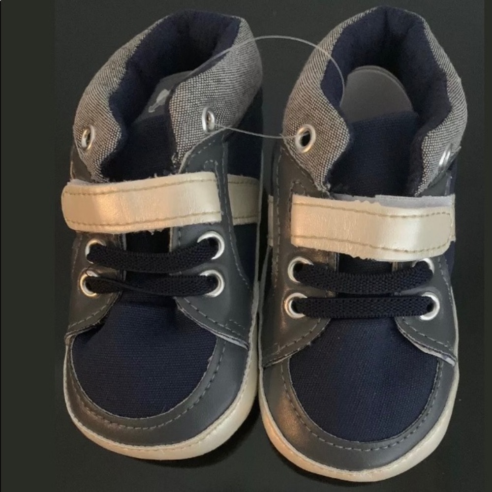 Baby boy / shoes 6-12 months Soft Canvas Cotton ,